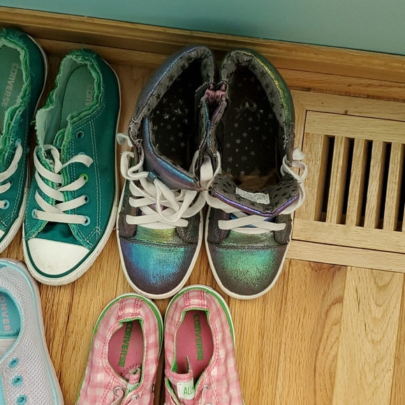 REVISED ALL Of These Perfect Pairs Of Shoes For You... - 11 Shoes For $150 - Picture 8 of 10